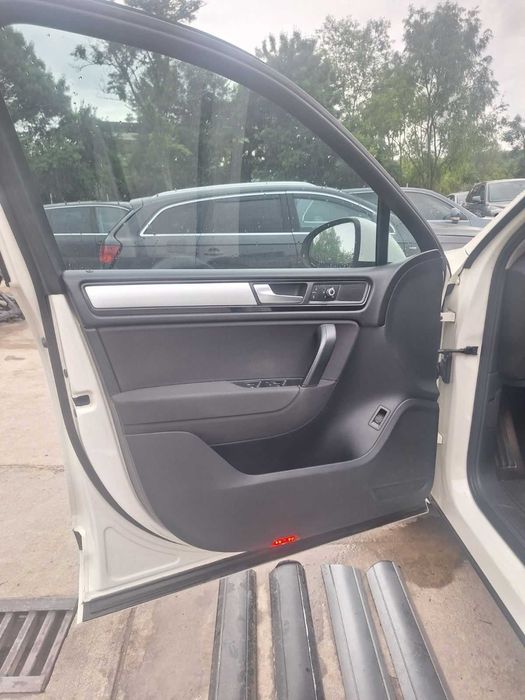 VW Touareg 3.0 TDI  ,CAS motor, 240 к.с. , 60 броя на части