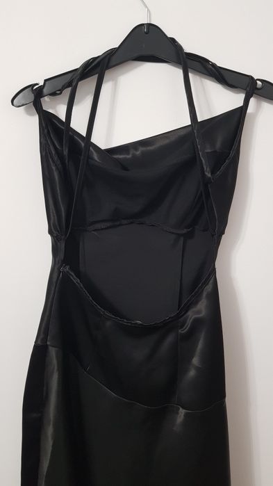 Rochie elegantă satin, stare impecabila,  TRANSPORT GRATUIT