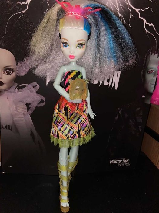 Monster high   doll