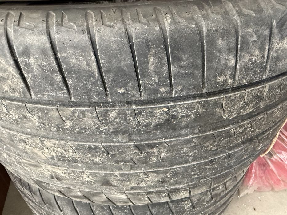 Гуми Bridgestone Potenza 295/35/R21