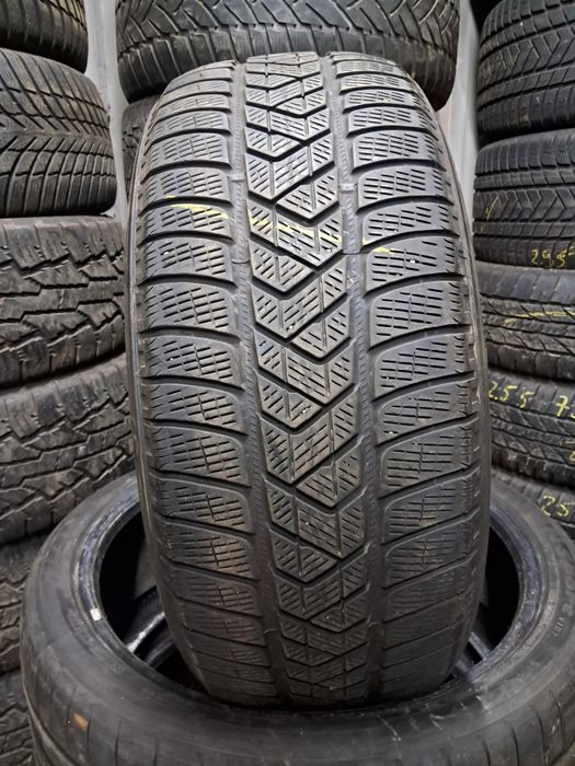 Anvelope second iarna 255 55 R18 2buc Pirelli RFT*