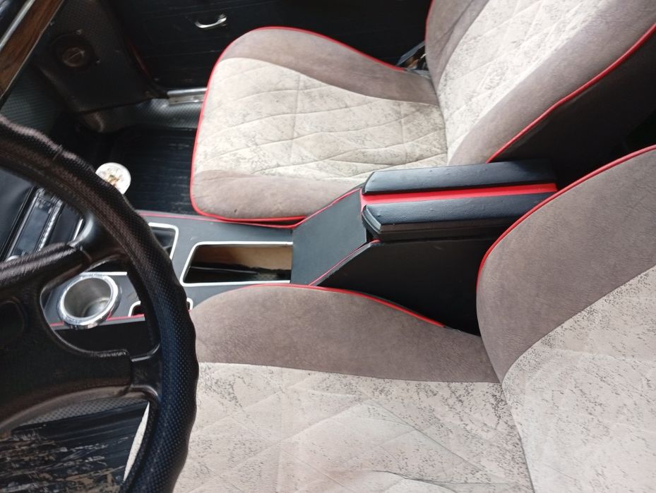 Jiguli 011 yili 1983 metan gaz narxi 12 mln kelishimiz