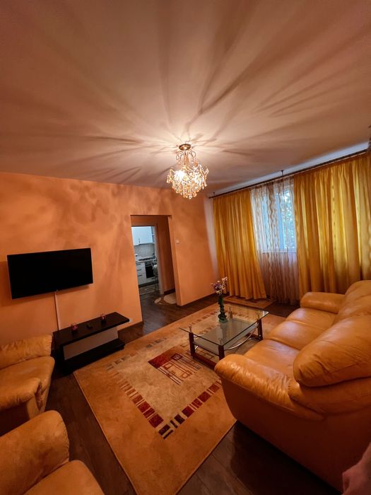 Închiriez apartament Bulevardul Ion Mihalache