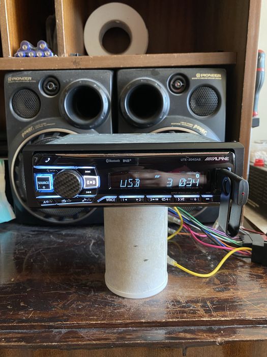ALPINE UTE-204DAB - КАЧЕСТВЕН!- BLUETOOTH, USB, Aux плеър за кола, авто радио сд cd