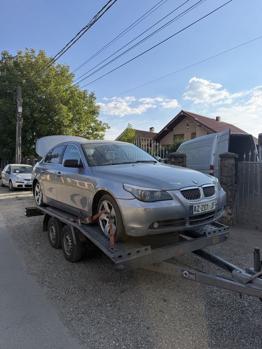 Dezmembrez BMW Seria 5 E60 530d manual 3.0 diesel 218cp ambreiaj volanta injectoare silbergrau metallic portiere usi stopuri