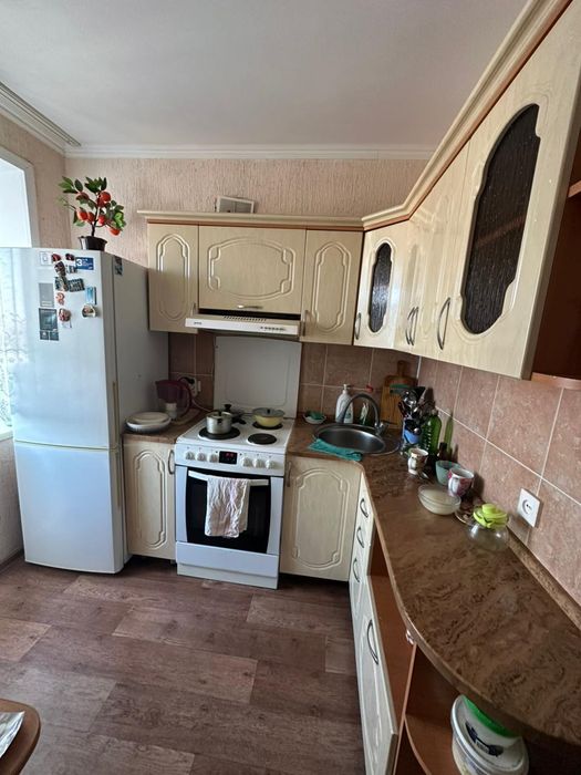 Обмен квартиры з-х комнатной на 2-х с доплатой