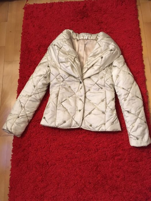 Geaca de fas crem cu vatelina marime 38