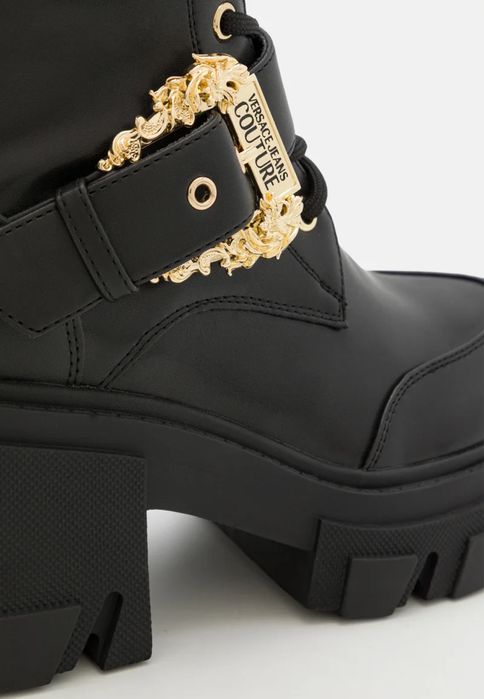 Versace Jeans Couture дамски боти 37