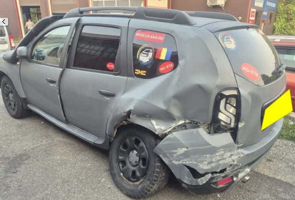 DACIA Duster 2010 — imagine 3