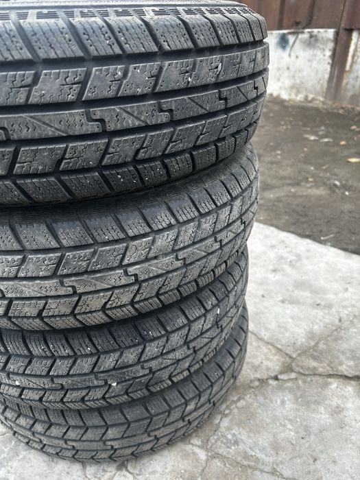 Продам резиновый