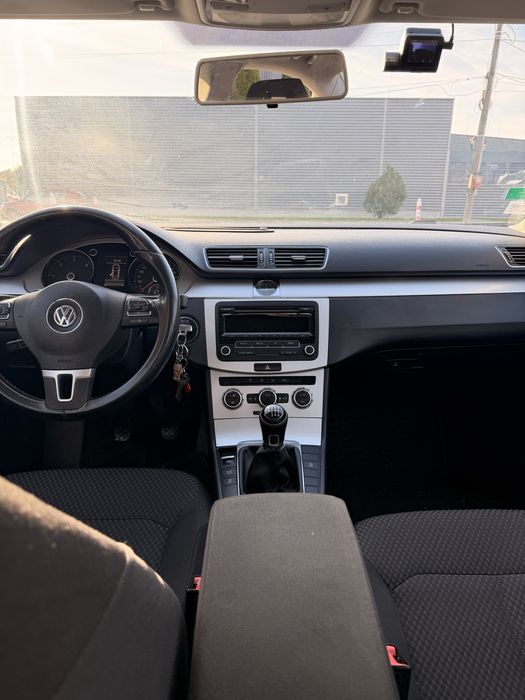 VOLKSWAGEN Passat 2012 — imagine 5