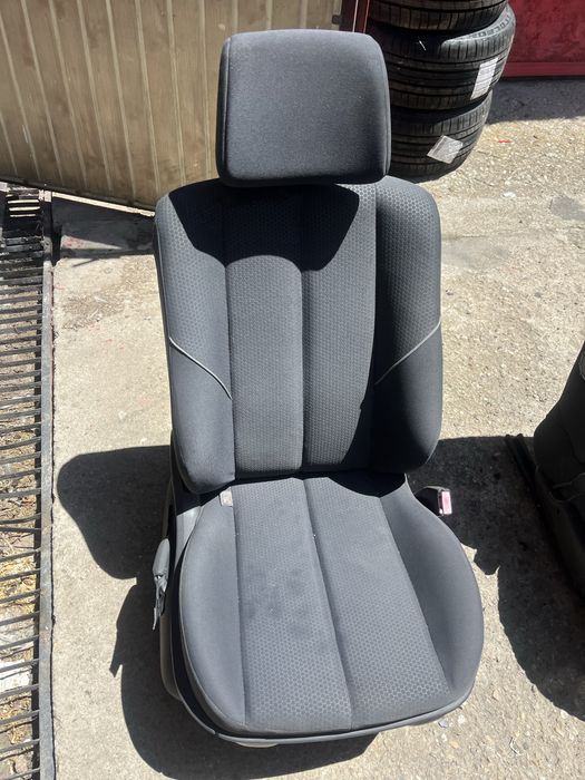 Interior renault  megane scurt stare foarte buna