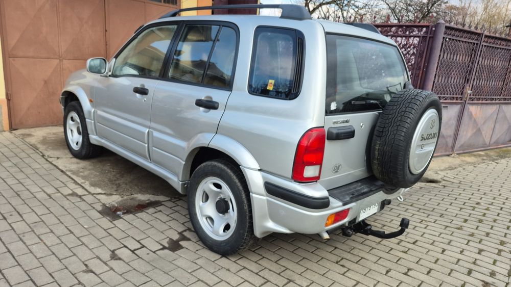 Suzuki Grand Vitara ! 2.0 benzina! 2005!