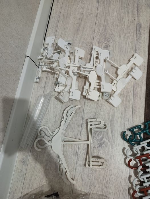 Вешалки  детские