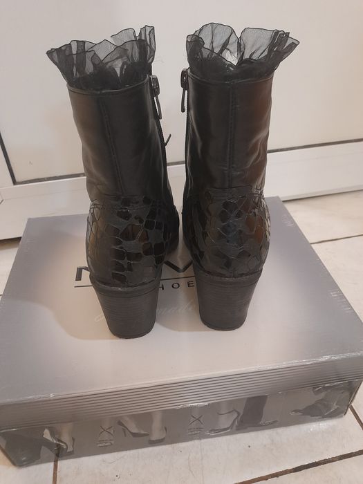 Елегантни боти естествена кожа 36 номер