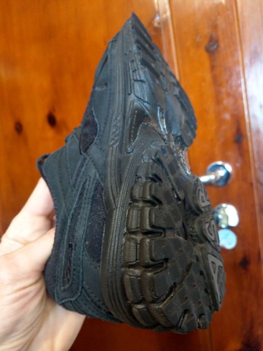 Brooks 43нм. 27,8см.
