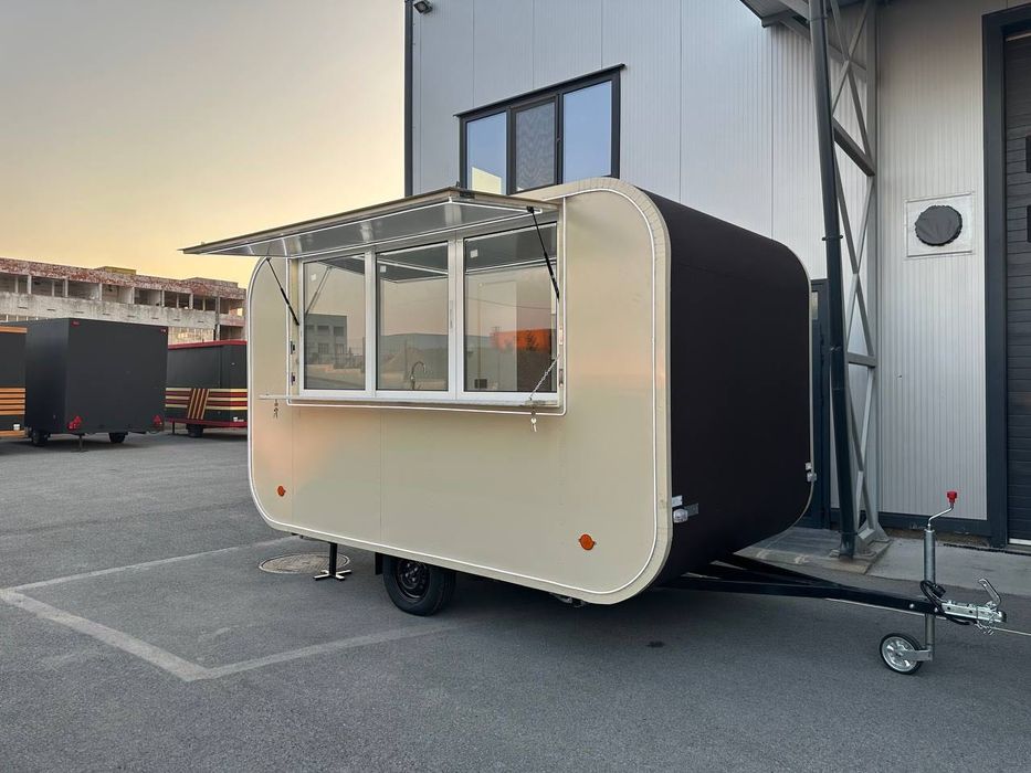 Каравана бързо хранене