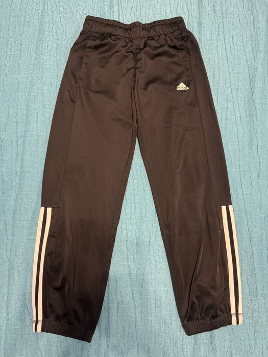 Спортно долнище на Adidas за момче, 9-10г. 140см