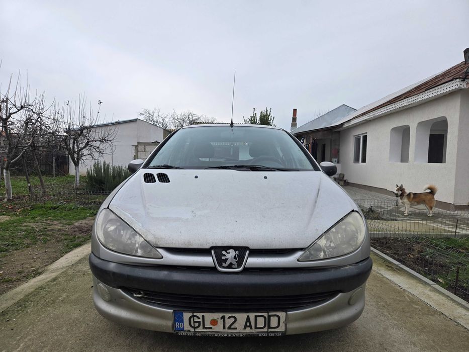 Vând Peugeot 206 an 2005