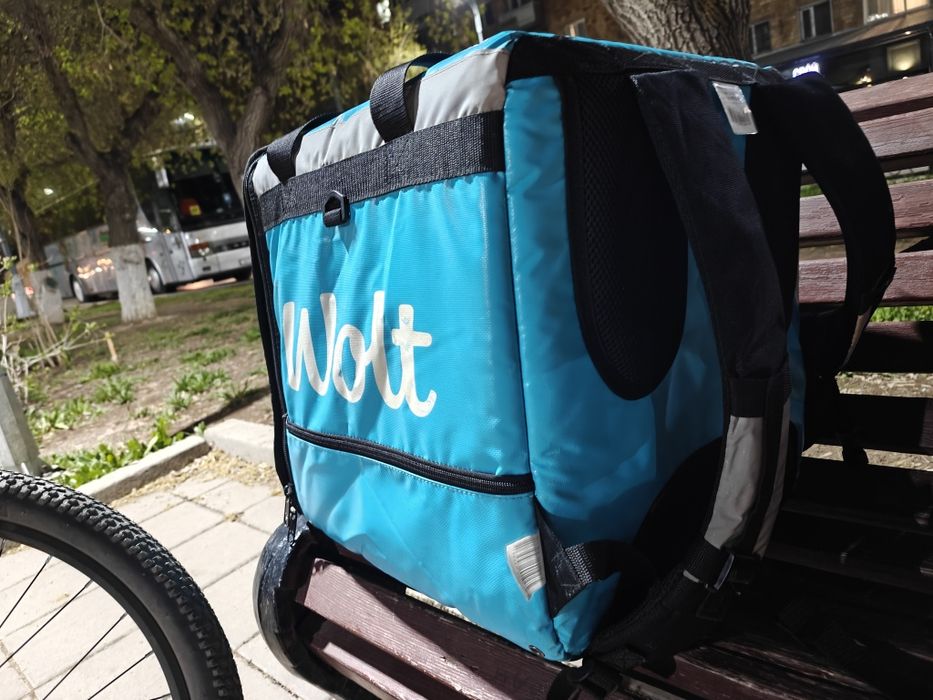 Продам термосумку Wolt