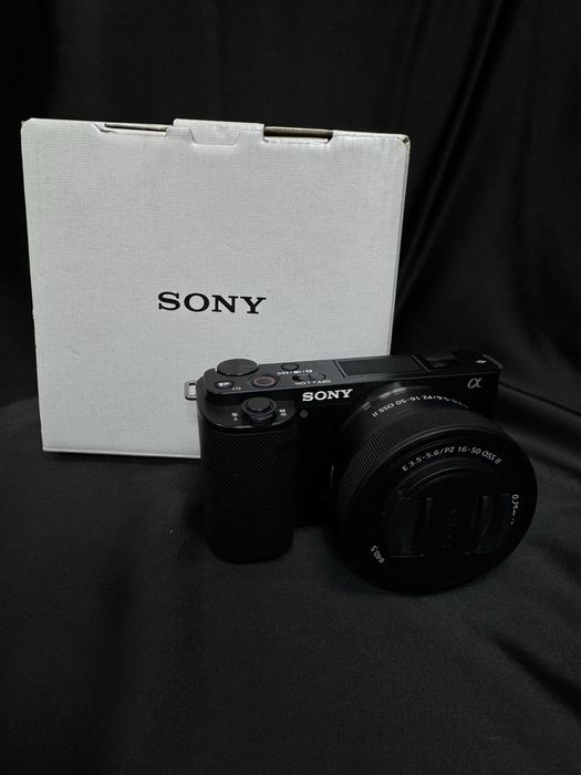 Sony ZV-E10.