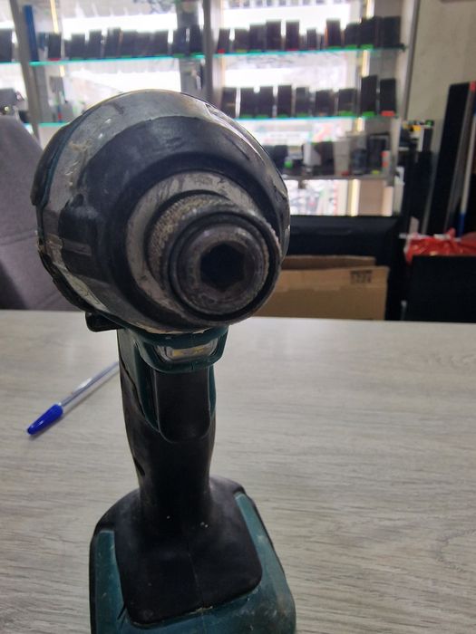 Акумулаторен ударен винтоверт - гайковерт Makita DTD154Z - 18V Li-Ion