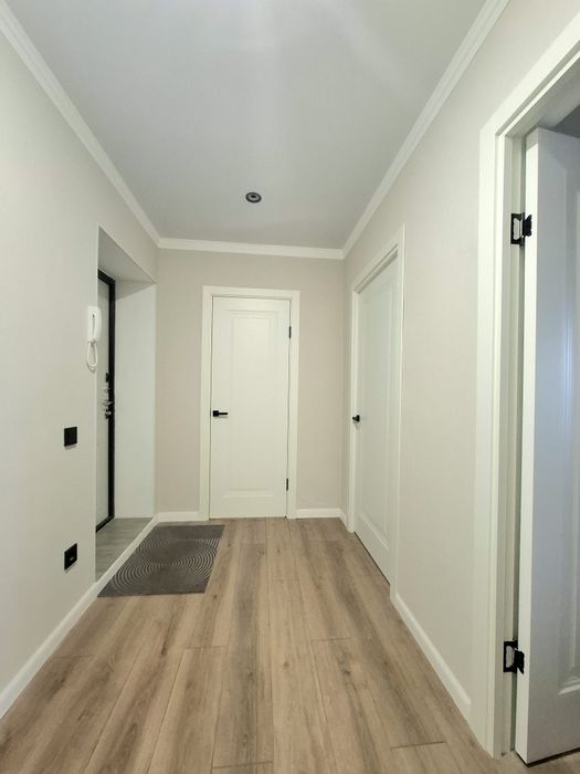 1 ком Циолковского 53 м²