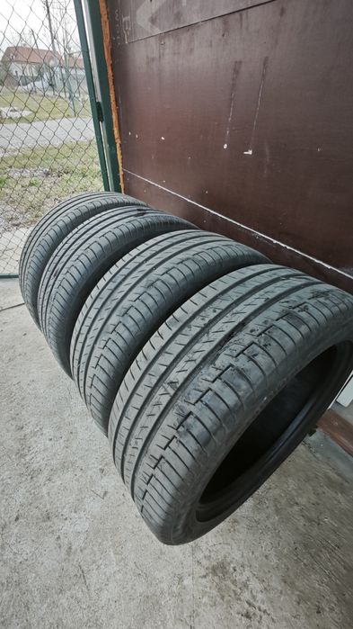Гуми 235 50 19 Летни