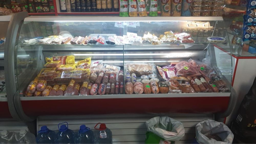 Витринный холодильник