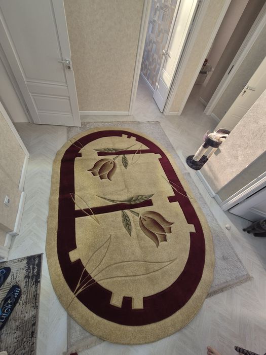 Продаётся ковёр 2 на 3 турецкий