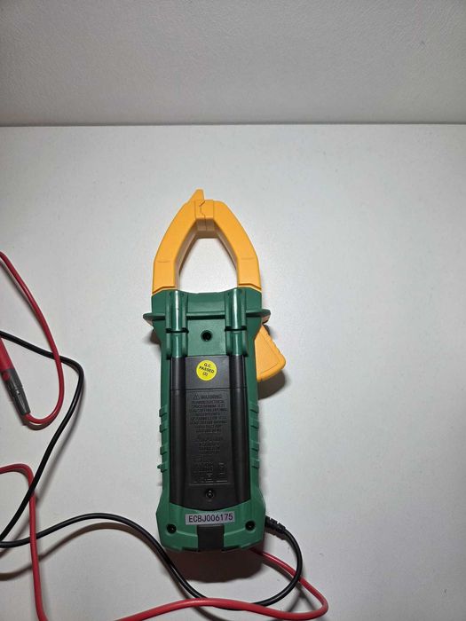 Multimetru/clampmetru KPS-PA700 AC CLAMP METER