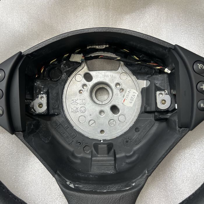 Новый ориг М руль bmw e38 e39 бмв е38 е39