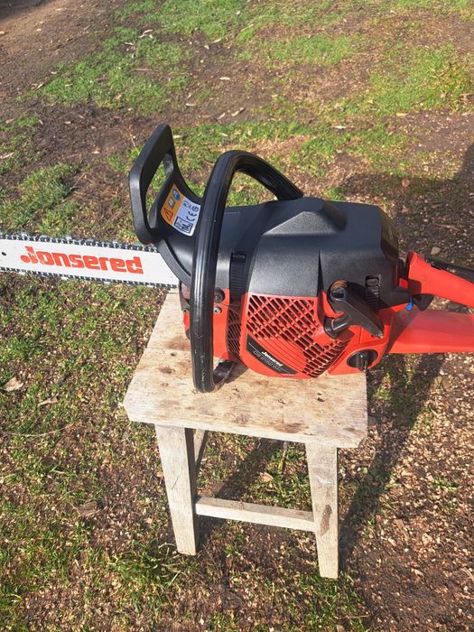 De vânzare drujbă jonsered echivalent husv 353