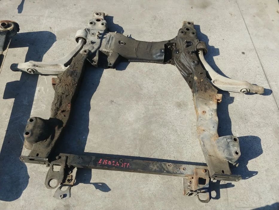 jug cadru motor 2.4 jtd alfa romeo 159