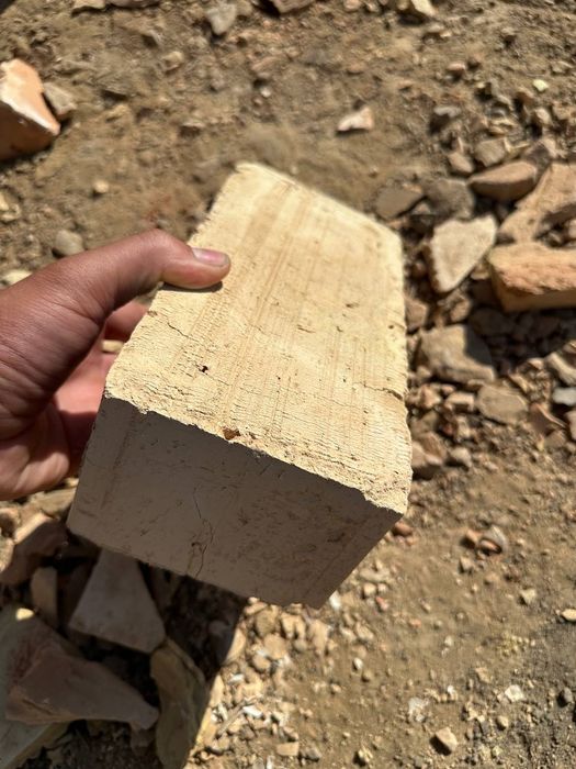 Gʻisht Har xil razmirdagi