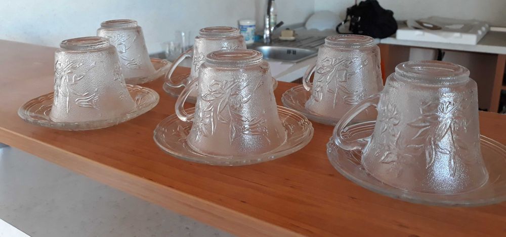 Стъклен сервиз за кафе