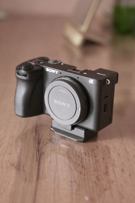 Продаю камеру сони/Sony a6700