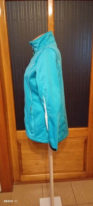 Hanorac mărimea M , turcoaz