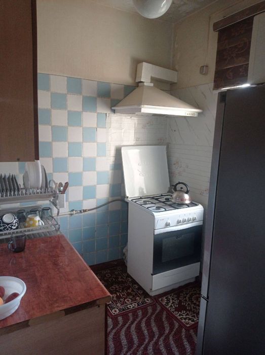 Срочно.  Горит.  Продаю.  Чиланзар 11.  3 х комнатная