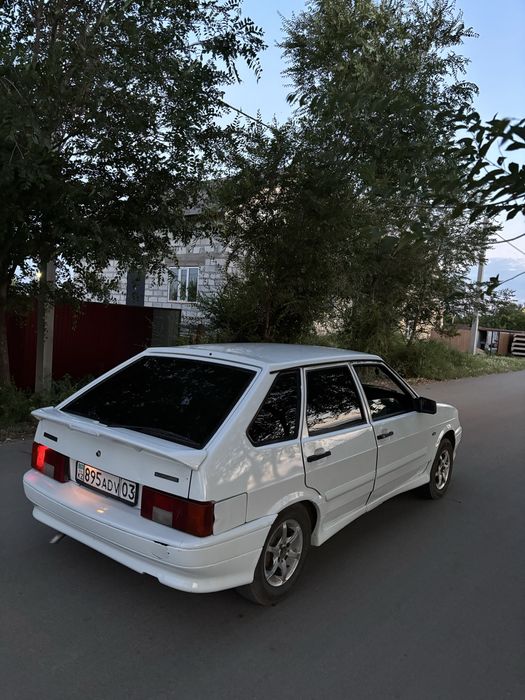 Продвм ваз 2114 в хрошем состояние