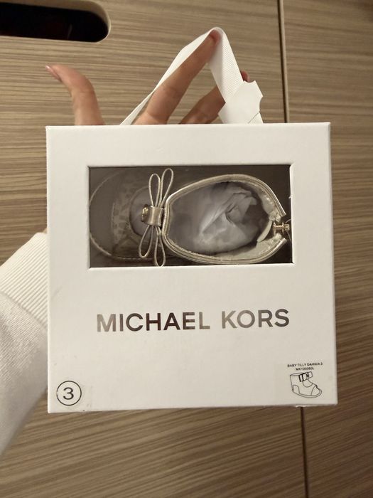 Бебешки сандали Michael Kors
