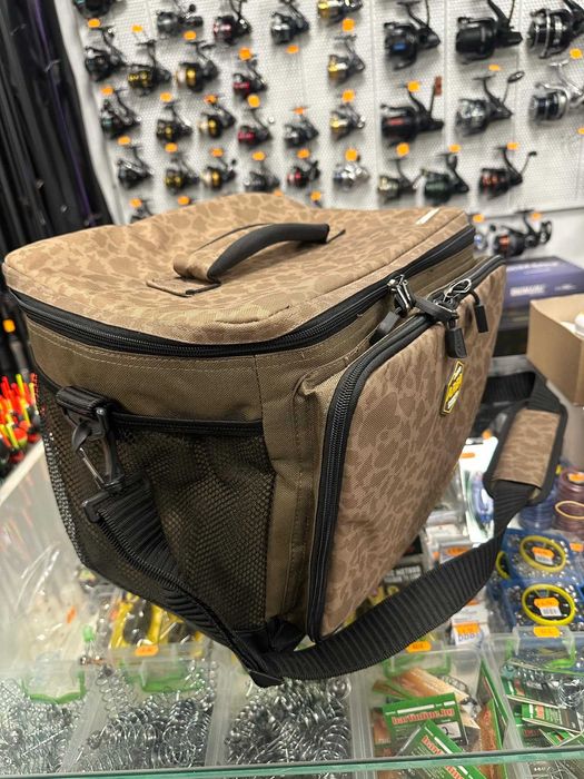 Термо чанта с комплект за хранене Delphin Area