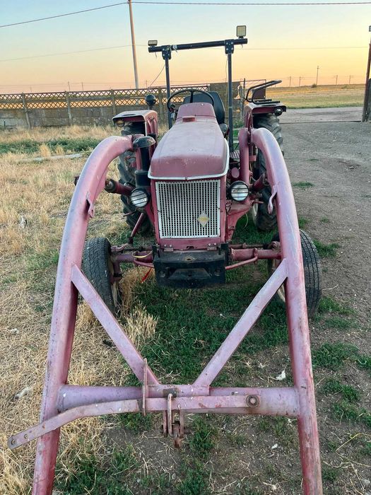 Vand Tractor in stare buna de functionare