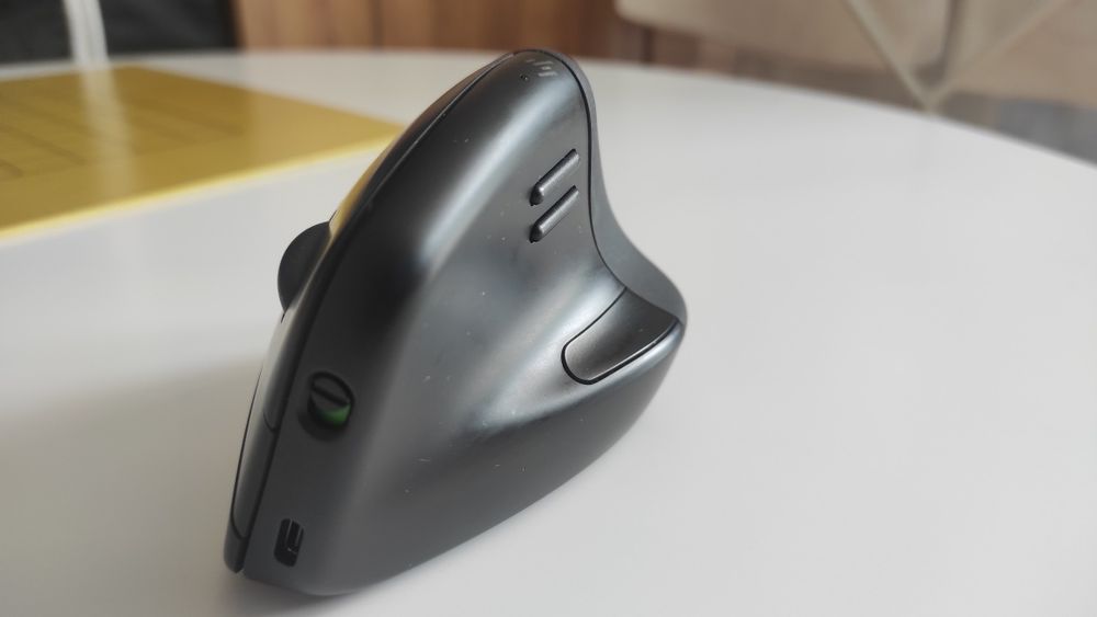 Мишка вертикална ергономична