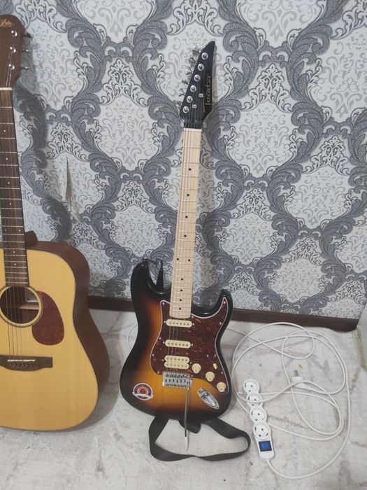 Продам электрогитару