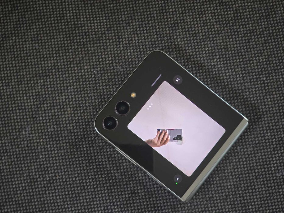 Samsung Galaxy Z Flip 5 8GB | 256GB