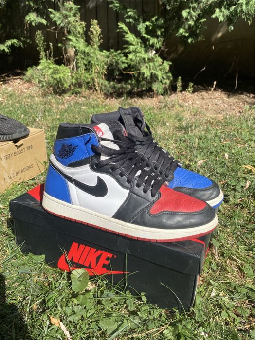 Nike AIr Jordan Retro 1 Top 3