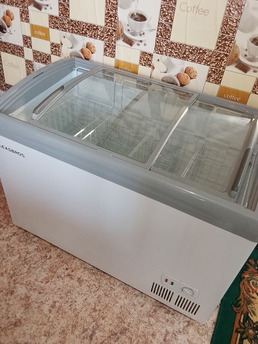 Морозильник продам
