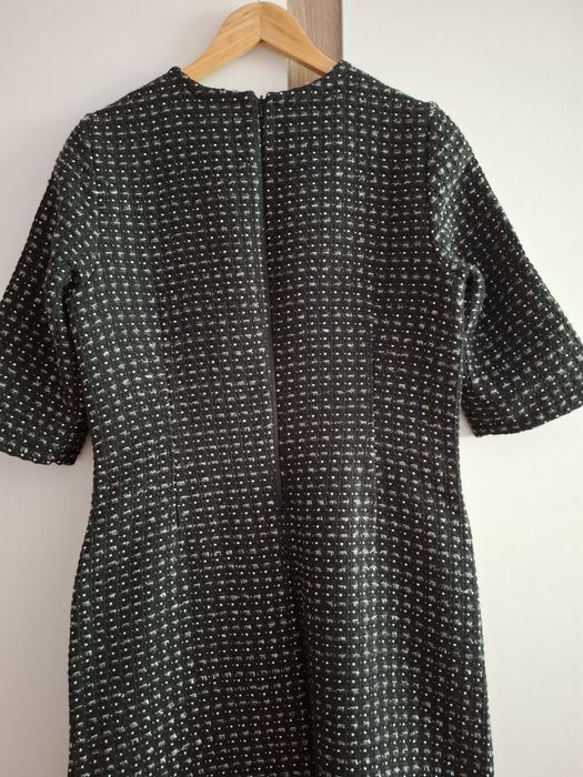 Нова рокля с етикет