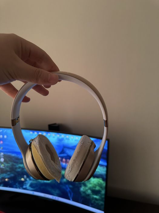 Продам наушники Beats Solo 3 Wireless